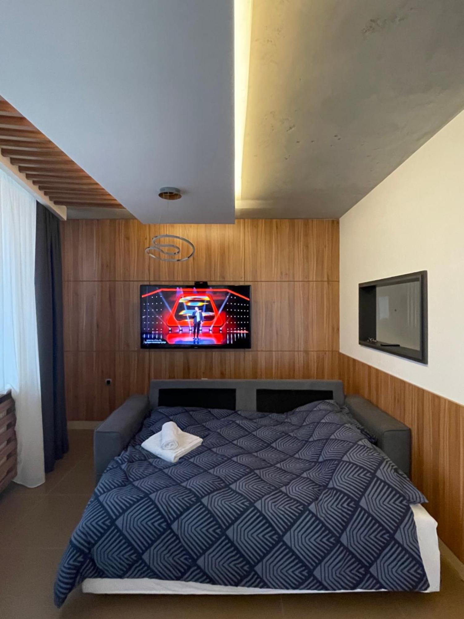 Leo Lux 1 Apartment Ni Екстериор снимка